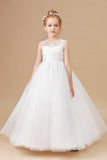 Round Neck Tulle Ivory Lovely Flower Girl Dresses With Lace
