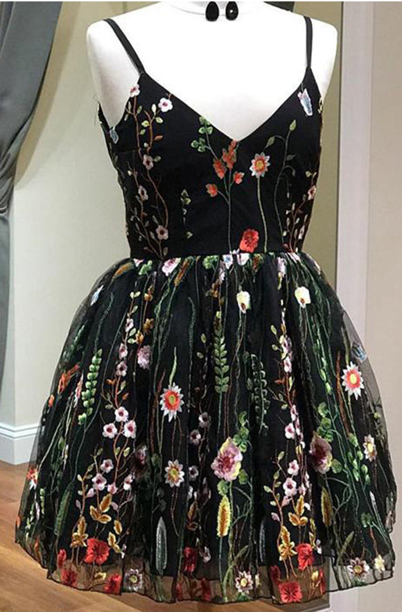 New Arrival Embroidery Black Spaghetti Straps Homecoming Dresses Short Prom Dress