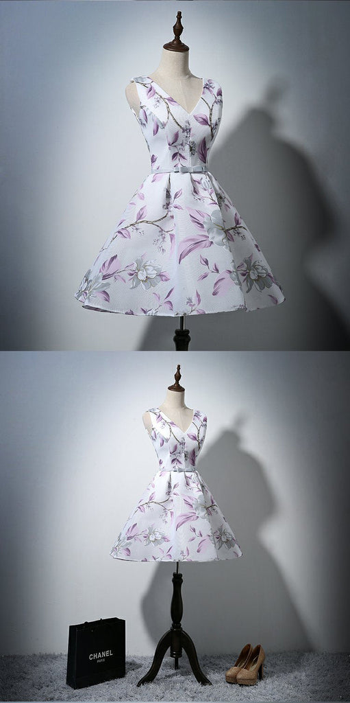 New A Line V Neck  Printed Fabric White Mini Prom Cute Dress Homecoming Dresses For Party