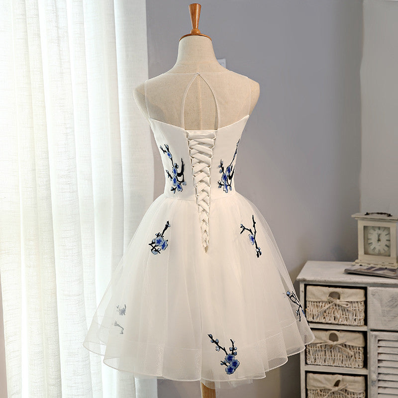 New Arrival Charming Embroidery Flowers Short Homecoming Dress Prom Dresses