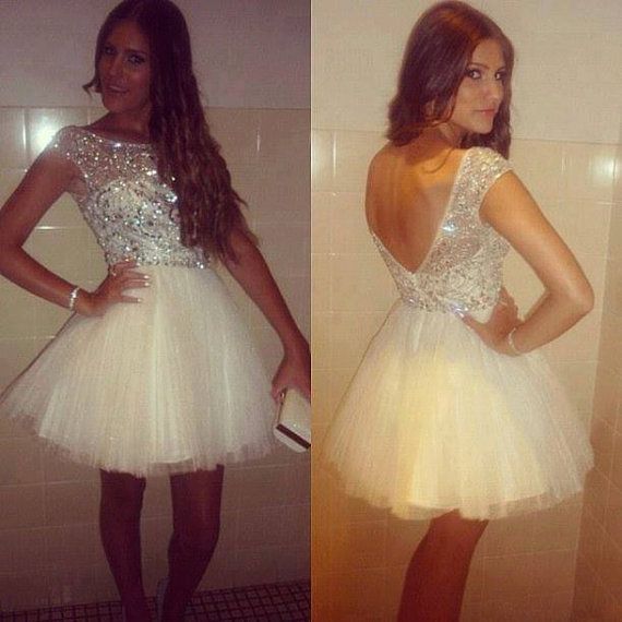 Ivory Crystals Open Back Cap Sleeves Short Prom Dresses Homecoming Dress Party Gowns