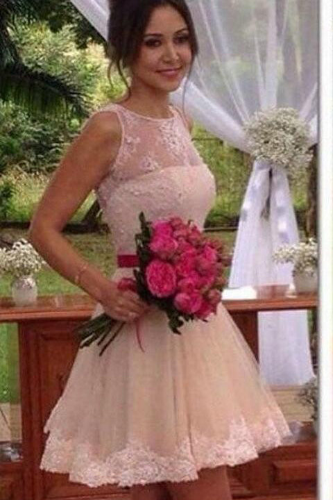 Hot Sales See Through Back Lace Short Prom Dresses Homecoming Dress Party Gowns