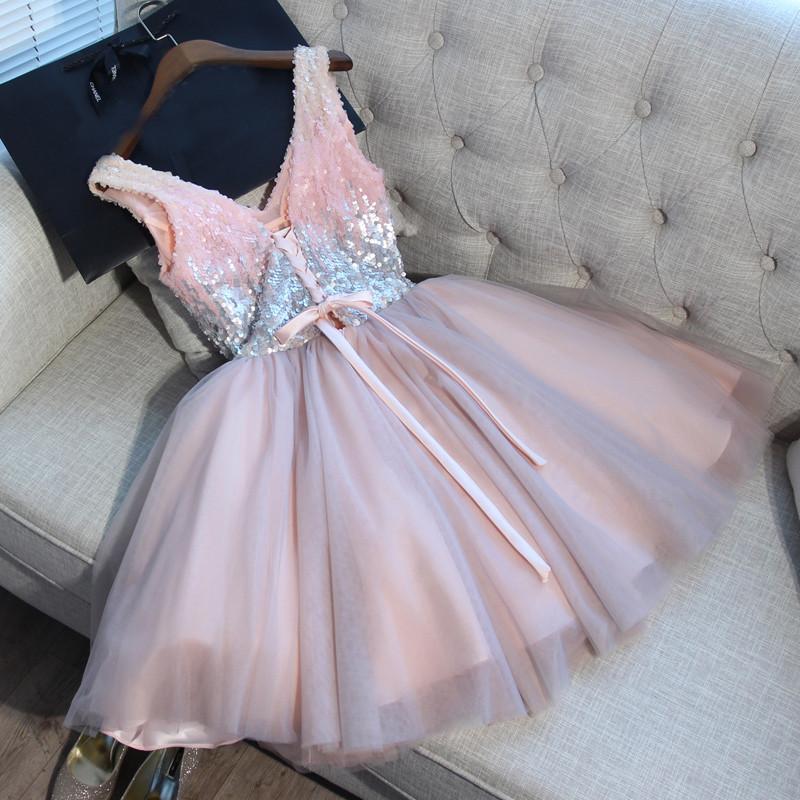 Hot Sales V Neck Homecoming Dress Sequin Short Prom Dresses Cute Dress Party Gowns
