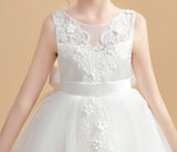 Sleeveless Ivory Tulle Flower Girl Dresses With Bowknot