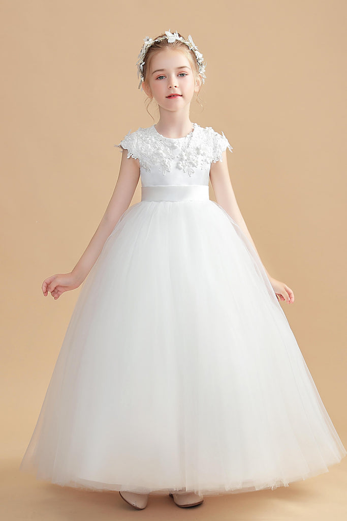 Short Sleeves Satin Flower Girl Dresses With Lace Appliques