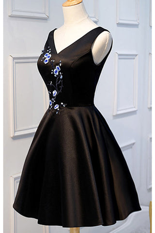 Fashion V Neck Off the Shoulder Sleeveless Black Homecoming Dresses Short Prom Dress