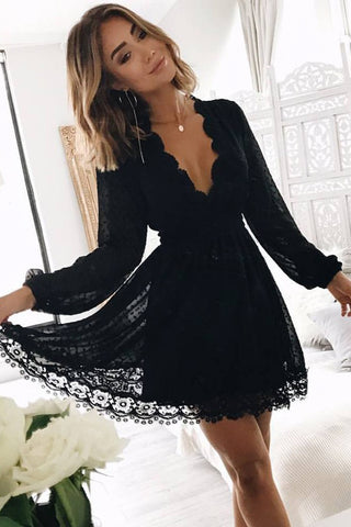 Black Lace Long Sleeves V Neck Homecoming Dresses,Mini Length Prom Graduation Hoco Dress