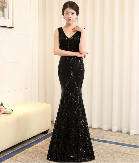 Long Shiny Black Sequin V Neck Mermaid Evening Gowns Prom Dresses