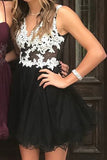 Fashion V Neck White Lace Appliques Black Short Prom Homecoming Dresses Graduation Dress