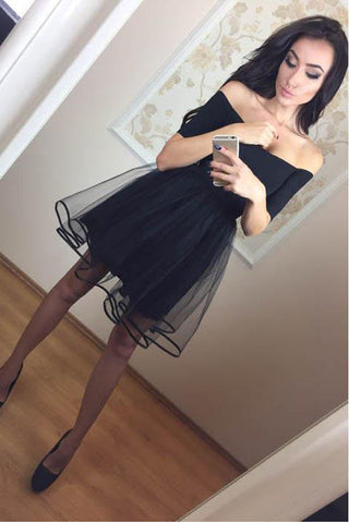 Off the Shoulder Short Sleeves Black Tulle Short Prom Homecoming Dresses Graduation Dress