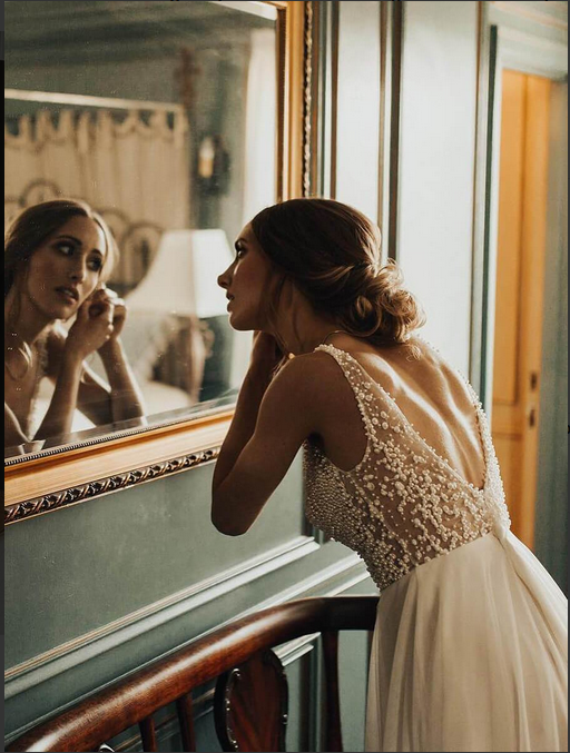 Sexy Deep V Neck See Through Backless Ivory Tulle Beach Pearls Wedding Dress Bridal Dresses
