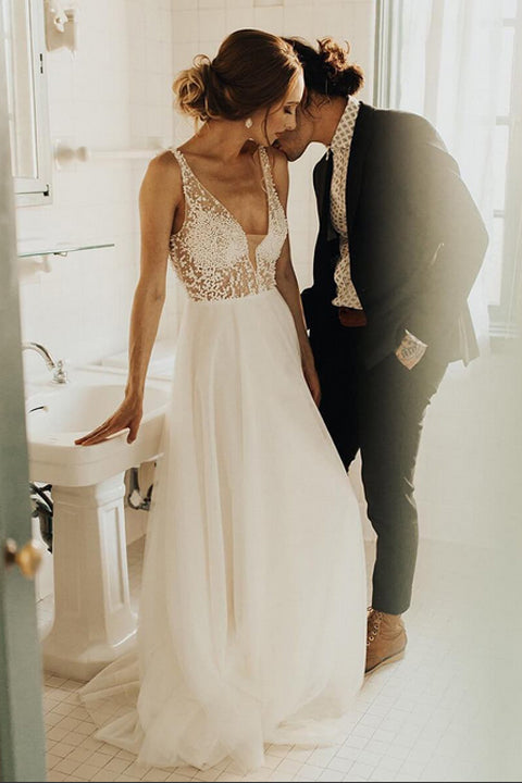 Sexy Deep V Neck See Through Backless Ivory Tulle Beach Pearls Wedding Dress Bridal Dresses