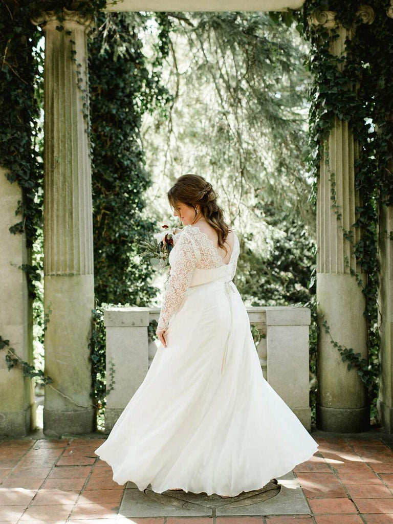 Plus Size Long Sleeves Back-V Ivory Lace Chiffon Outside Wedding Dresses Bridal Dress