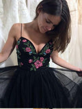 Fashion Spaghetti Straps A Line Black Beaded Long Formal Prom Dresses Evening Grad Dress