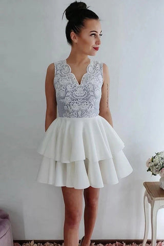 Charming White Lace Tiered Skirt Mini Length Prom Dress Cocktail Gowns Homecoming Dresses