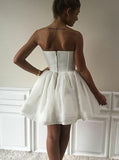 Sweetheart Mini Length White Homecoming Dresses Party Gowns Prom Dress