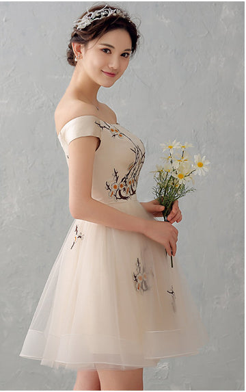 Appliques Flowers New Arrival Charming Prom Homecoming Dresses Party Gowns