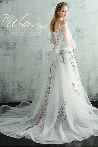 New Arrival Embroidery Trumpet Sleeves Prom dressSexy V Neck Ivory Evening Party Dress
