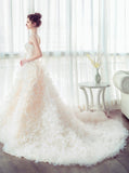 Luxurious Strapless Lace Tiered Skirt Hand Flowers Wedding Dresses Bridal Dress Weding Gown