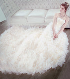 Luxurious Strapless Lace Tiered Skirt Hand Flowers Wedding Dresses Bridal Dress Weding Gown